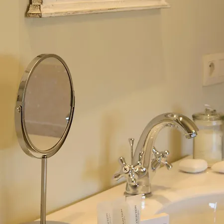 Het Merelnest Bed and Breakfast Waardamme